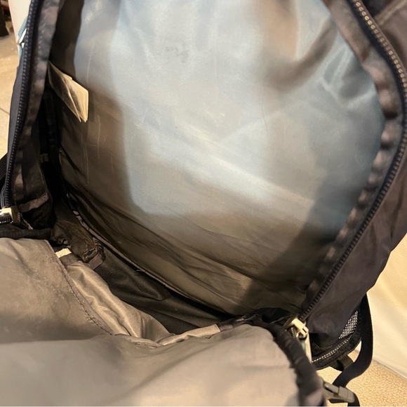 THE NORTH FACE Borealis Commuter School Laptop Backpack Navy Blue Hiking, - Picture 7 of 16